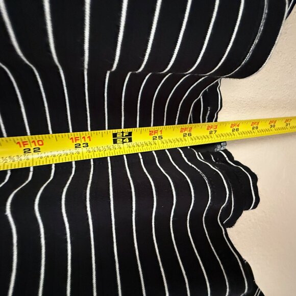Habitat Black & White Stripe Knit Jacket – Size XL - Picture 12 of 13